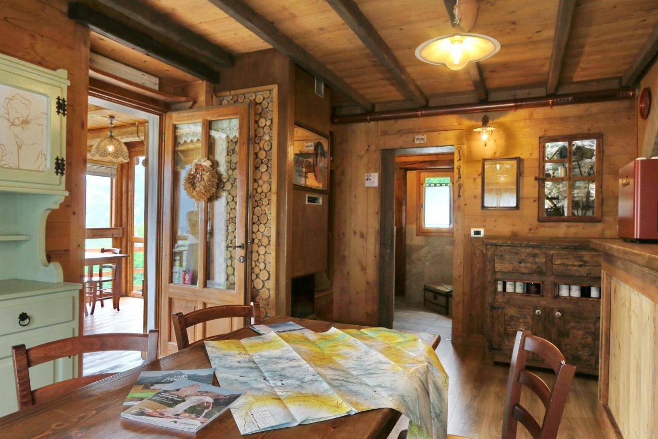 Lou Subric Hotel Stroppo ภายนอก รูปภาพ